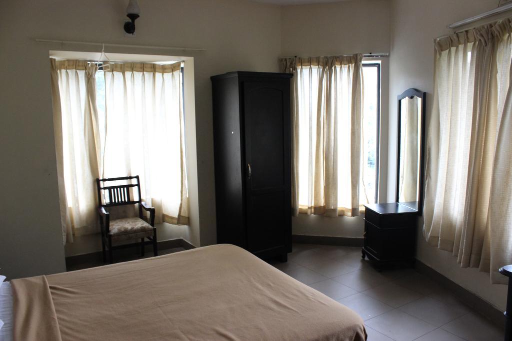 Albarad Hotel Munnar Δωμάτιο φωτογραφία