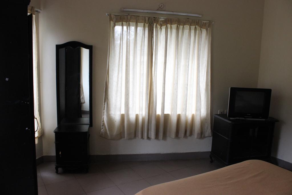 Albarad Hotel Munnar Δωμάτιο φωτογραφία