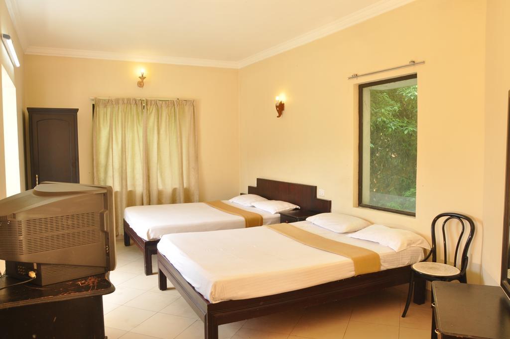 Albarad Hotel Munnar Δωμάτιο φωτογραφία