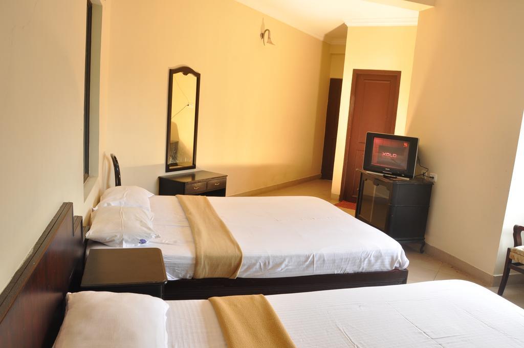 Albarad Hotel Munnar Δωμάτιο φωτογραφία